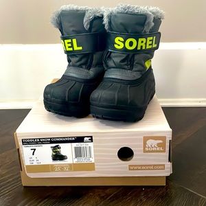 SOREL WINTER BOOTS